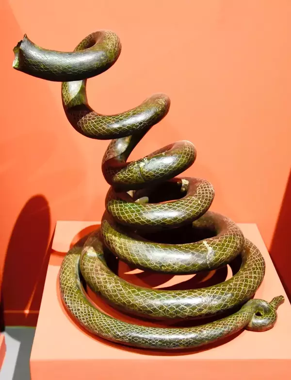 Bronze Serpent