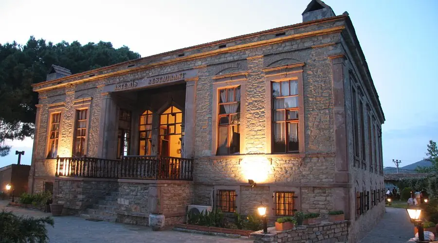 Sirince Artemis Restaurant - Stone School
